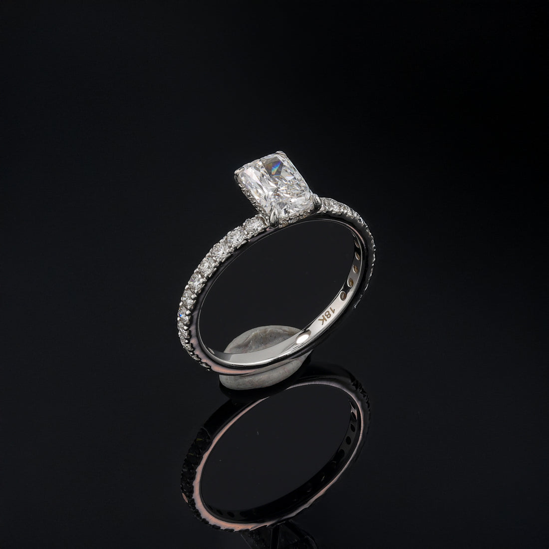 Classic Radiant 1 Carat Lab Diamond Ring in 18K Gold